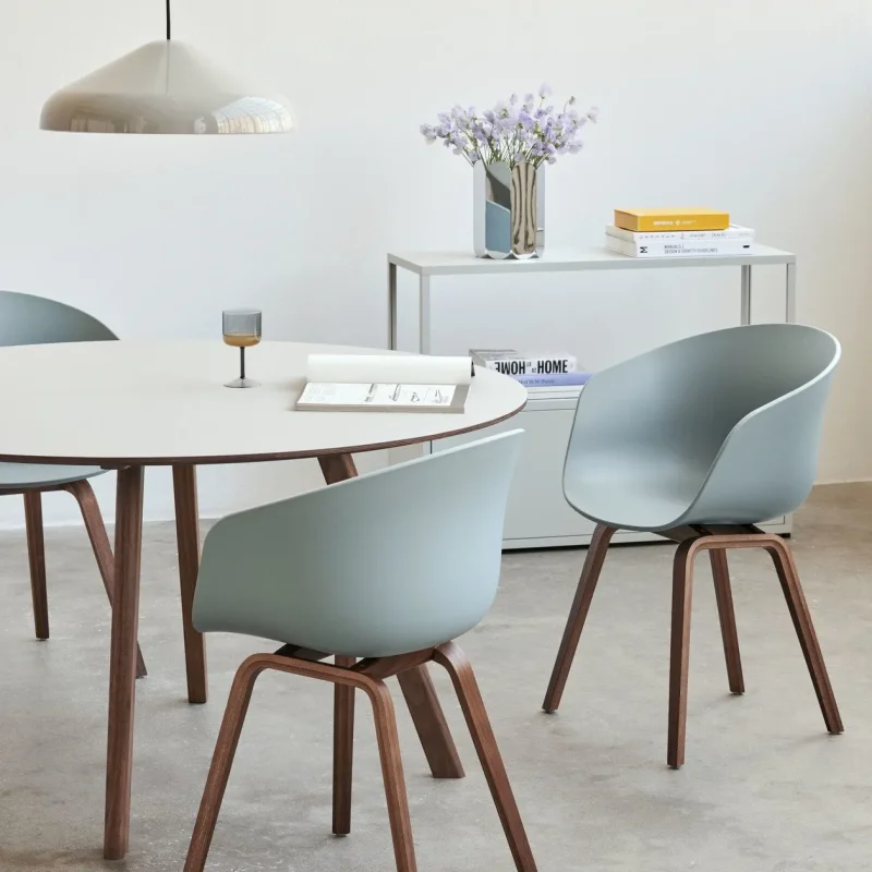 Copenhague Round CPH 25 Walnut – Hay at Mesmetric