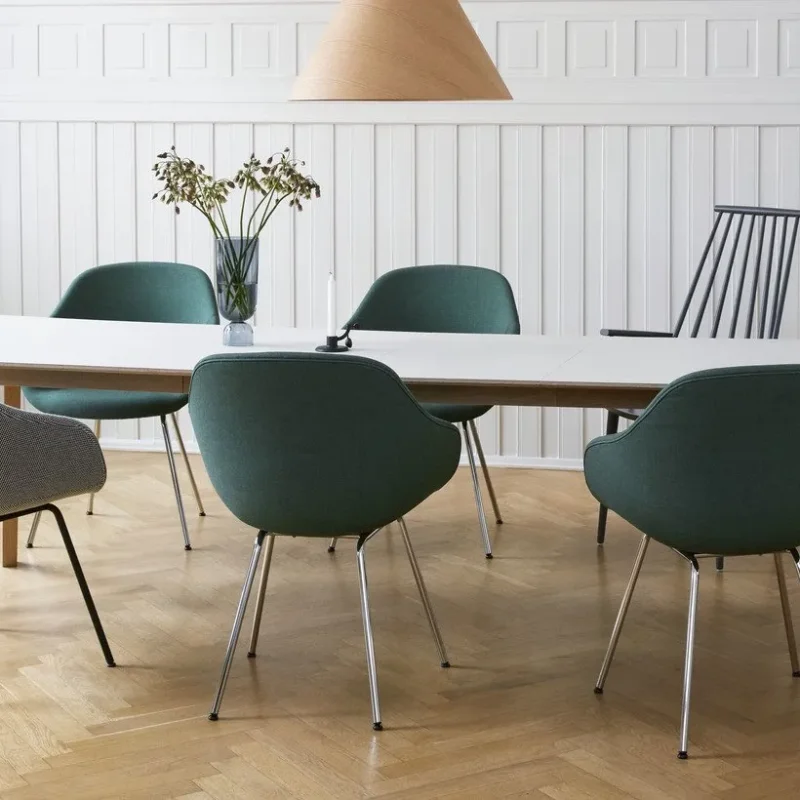 Copenhague Table CPH 30 Extendable – Hay at Mesmetric