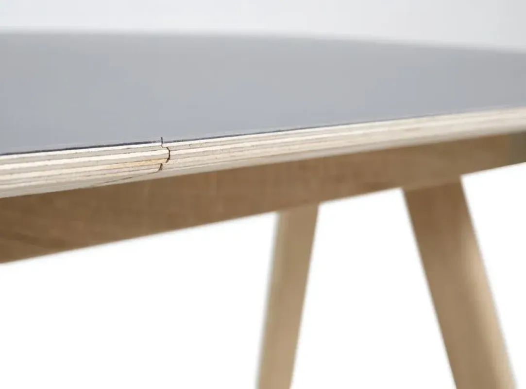 Copenhague Table CPH 30 Extendable – Hay at Mesmetric