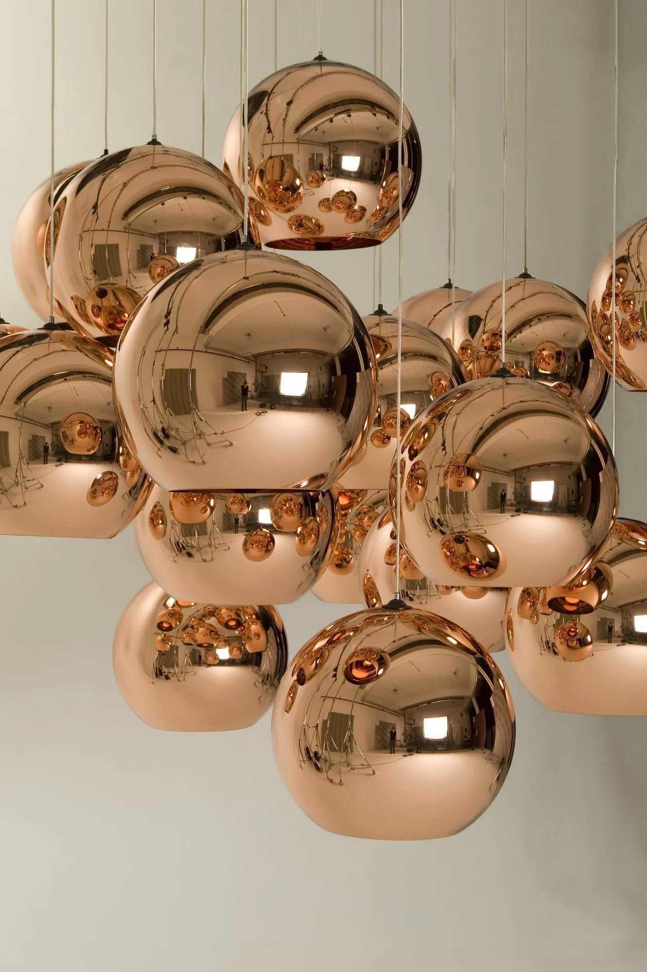 Copper Round 45 - Tom Dixon w Mesmetric