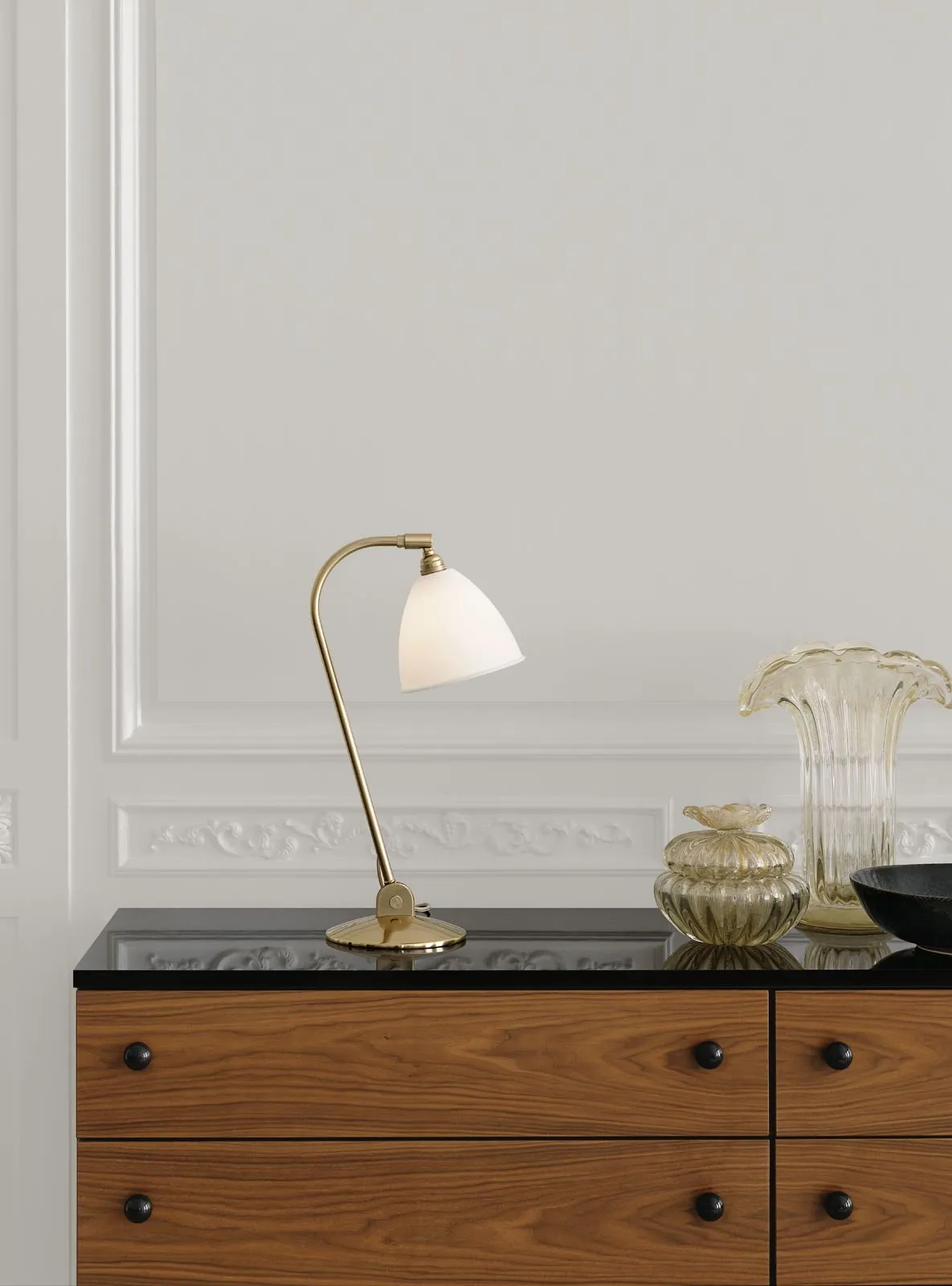62 dresser 6 drawer – Gubi.dk at Mesmetric