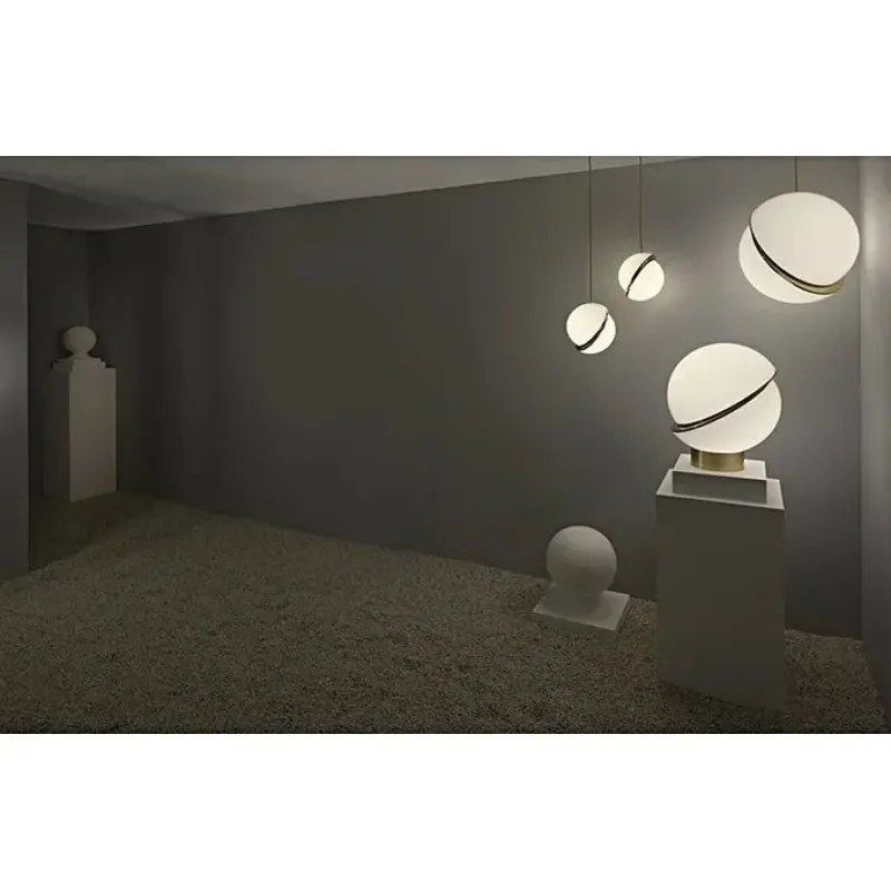 Crescent – Lee Broom at Mesmetric