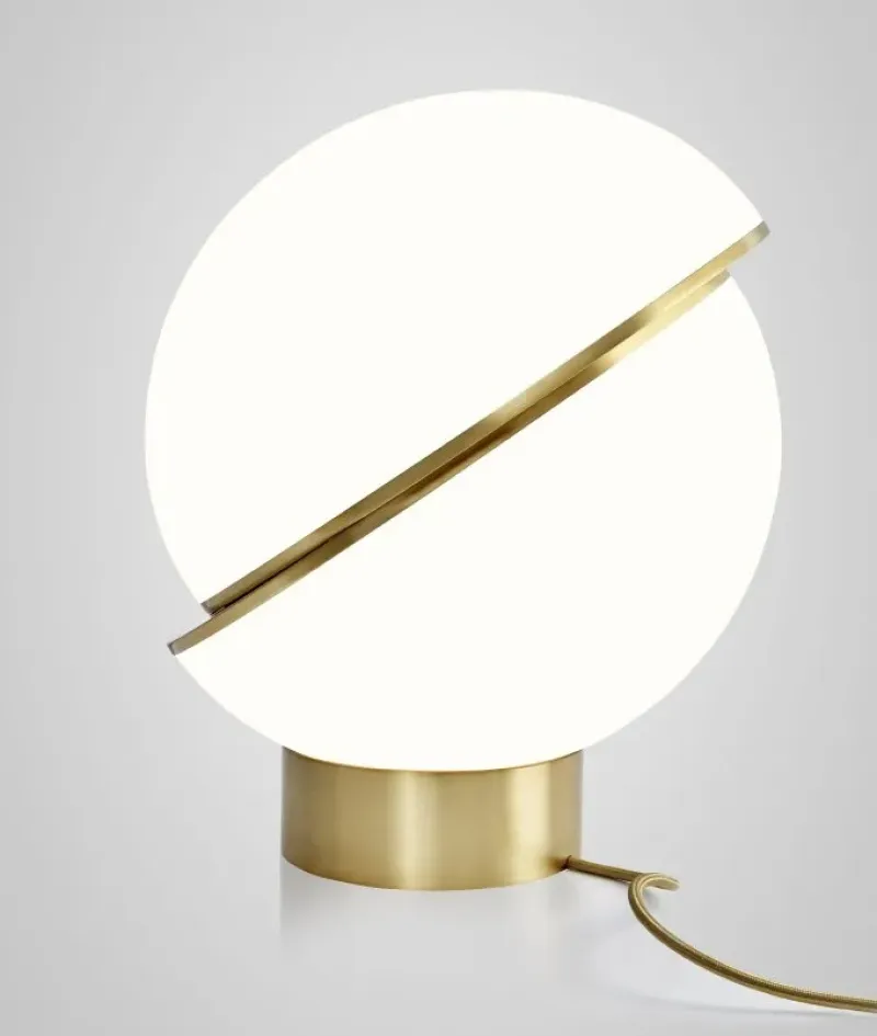 Crescent - Lee Broom w Mesmetric
