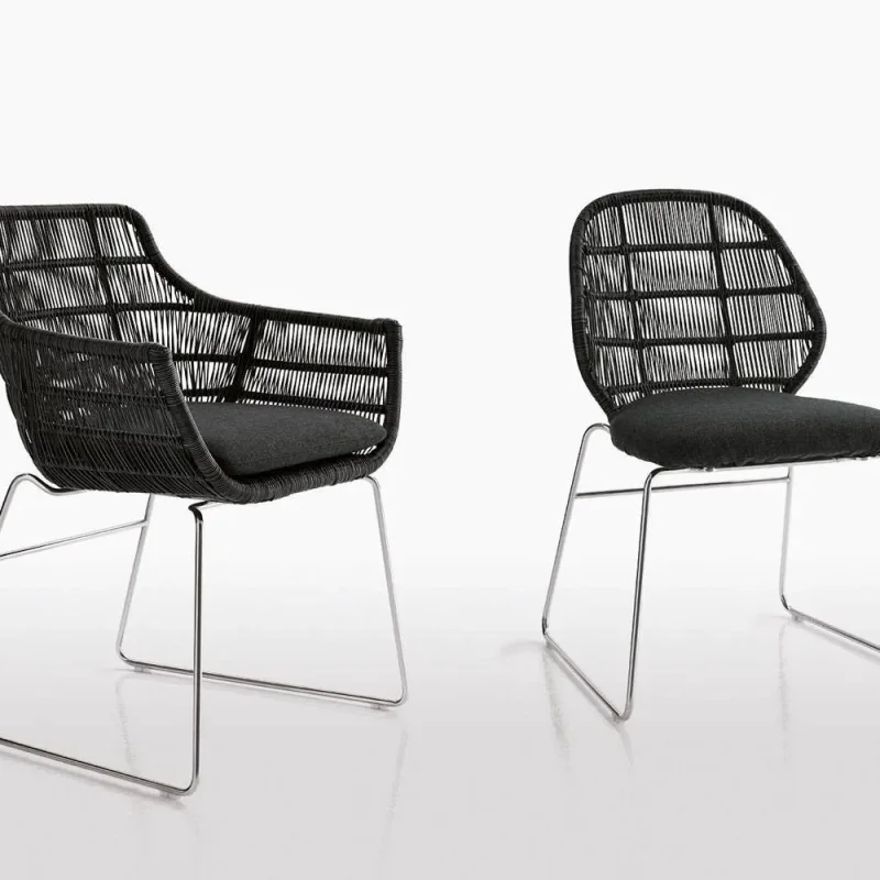 Crinoline C2PF – B&B Italia Outdoor at Mesmetric
