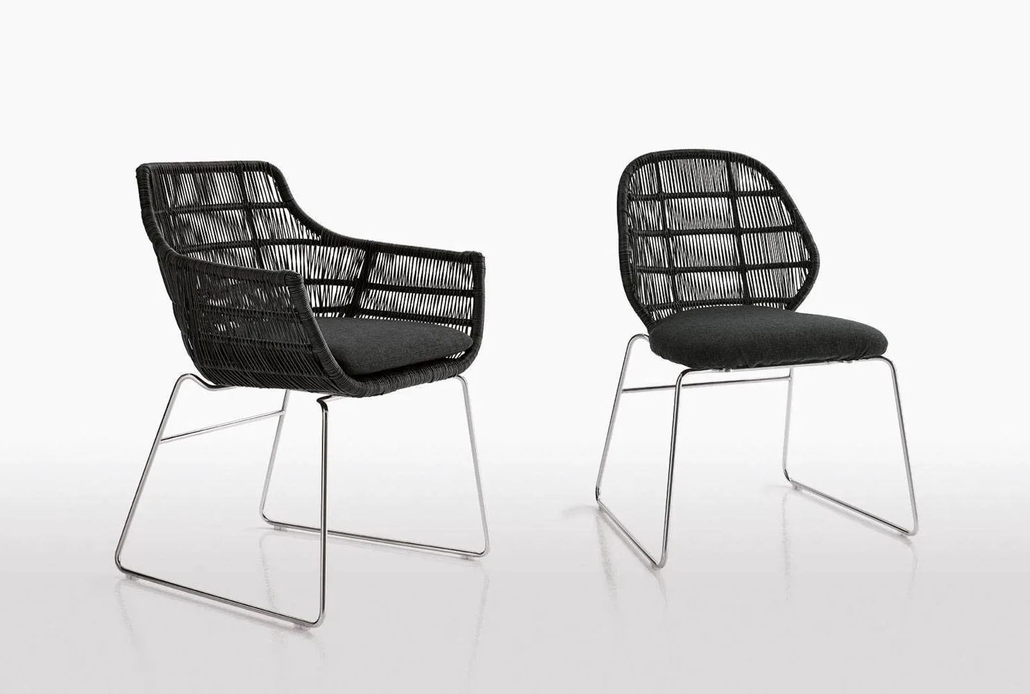 Crinoline C2PF – B&B Italia Outdoor at Mesmetric