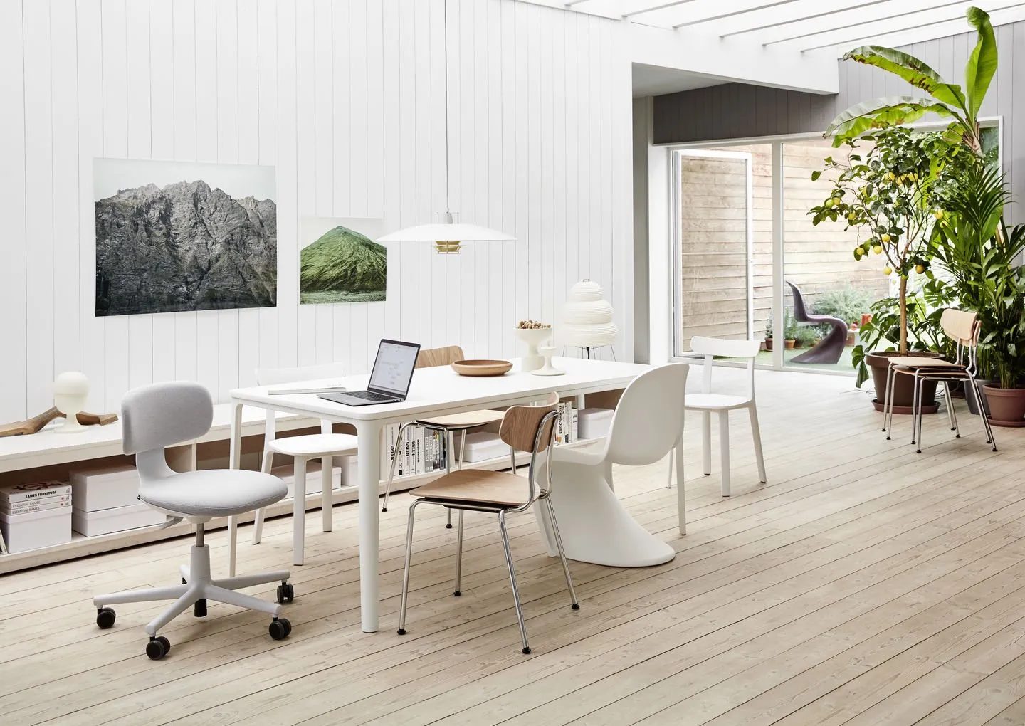 Akari 24N – Vitra at Mesmetric