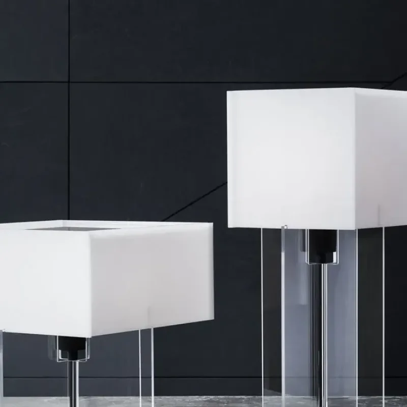 Cross-Plex™ - Fritz Hansen w Mesmetric