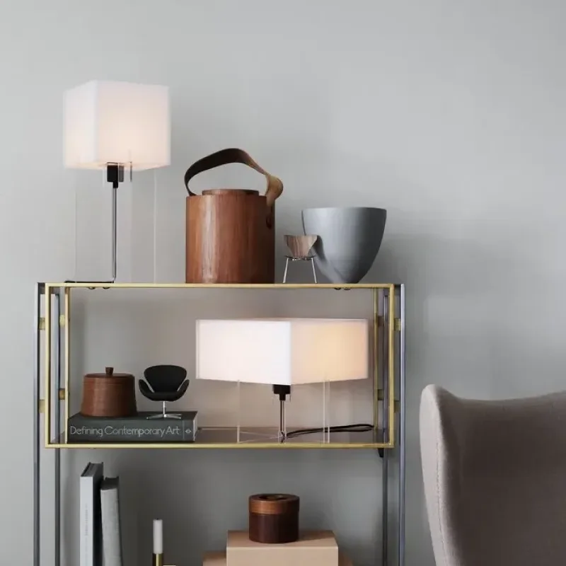 Cross-Plex™ - Fritz Hansen w Mesmetric