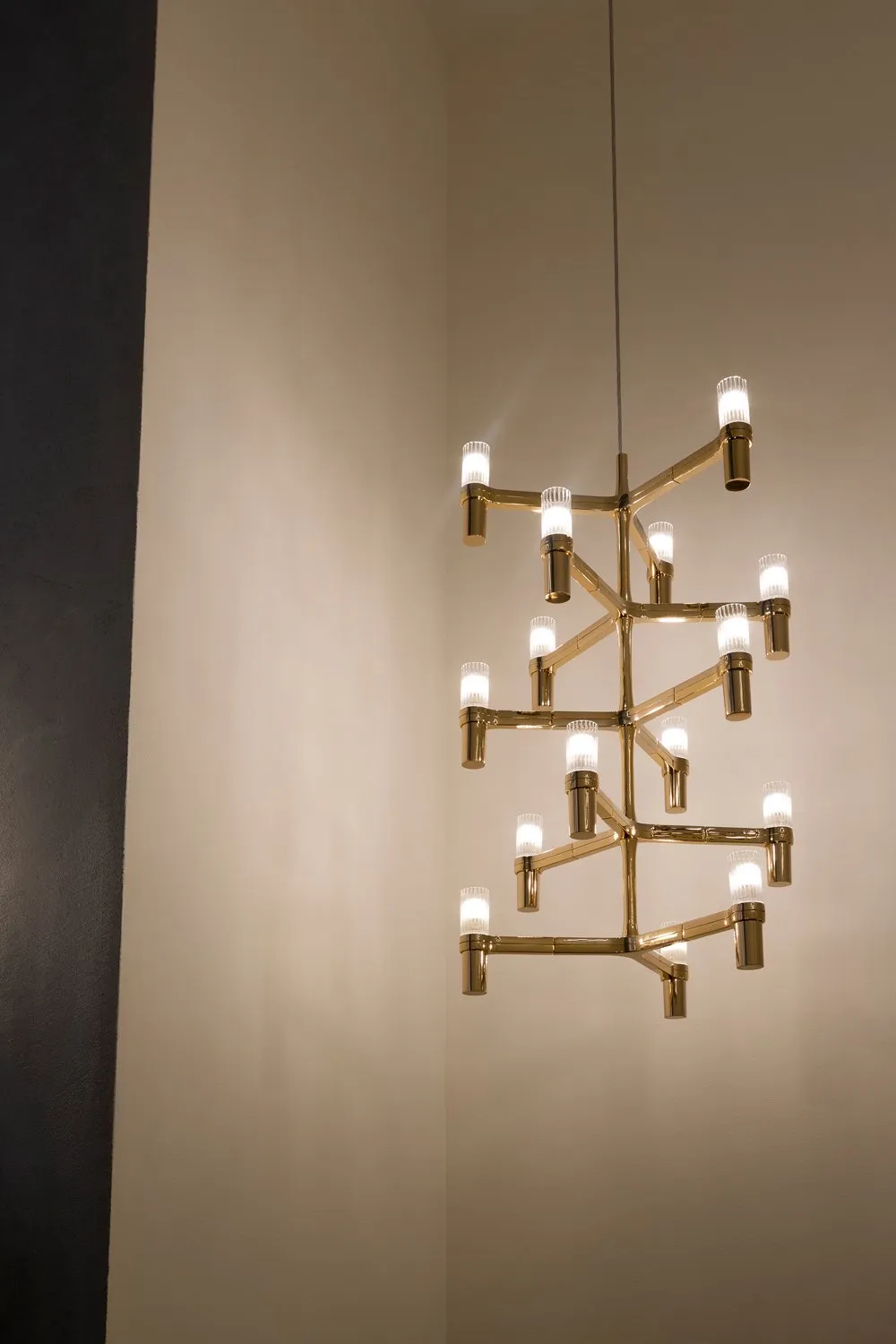 Crown Multi – Nemo Lighting at Mesmetric