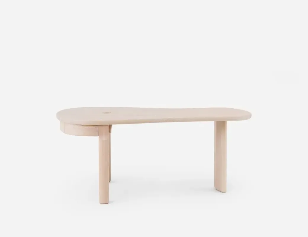 683Q Twenty-Five Desk - De La Espada w Mesmetric