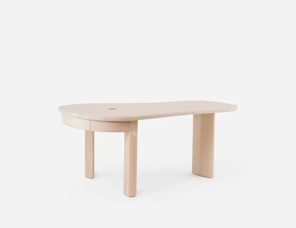 683Q Twenty-Five Desk - De La Espada w Mesmetric