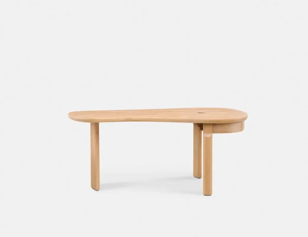 683Q Twenty-Five Desk - De La Espada w Mesmetric