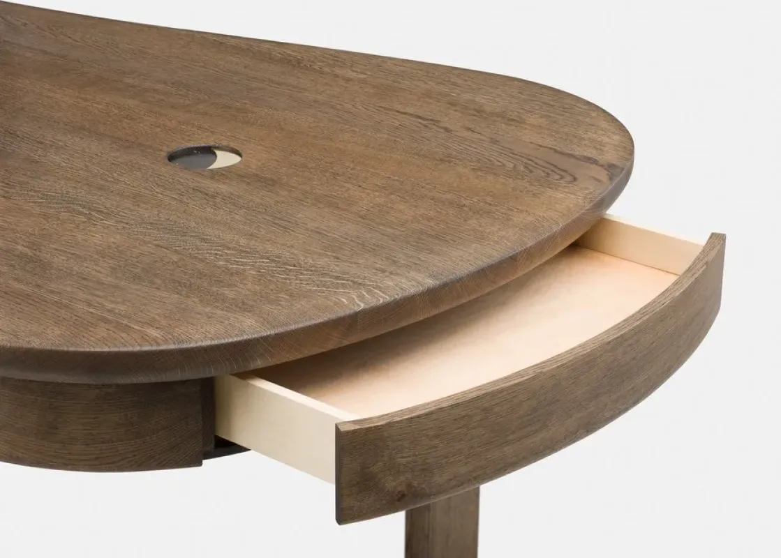 683Q Twenty-Five Desk - De La Espada w Mesmetric