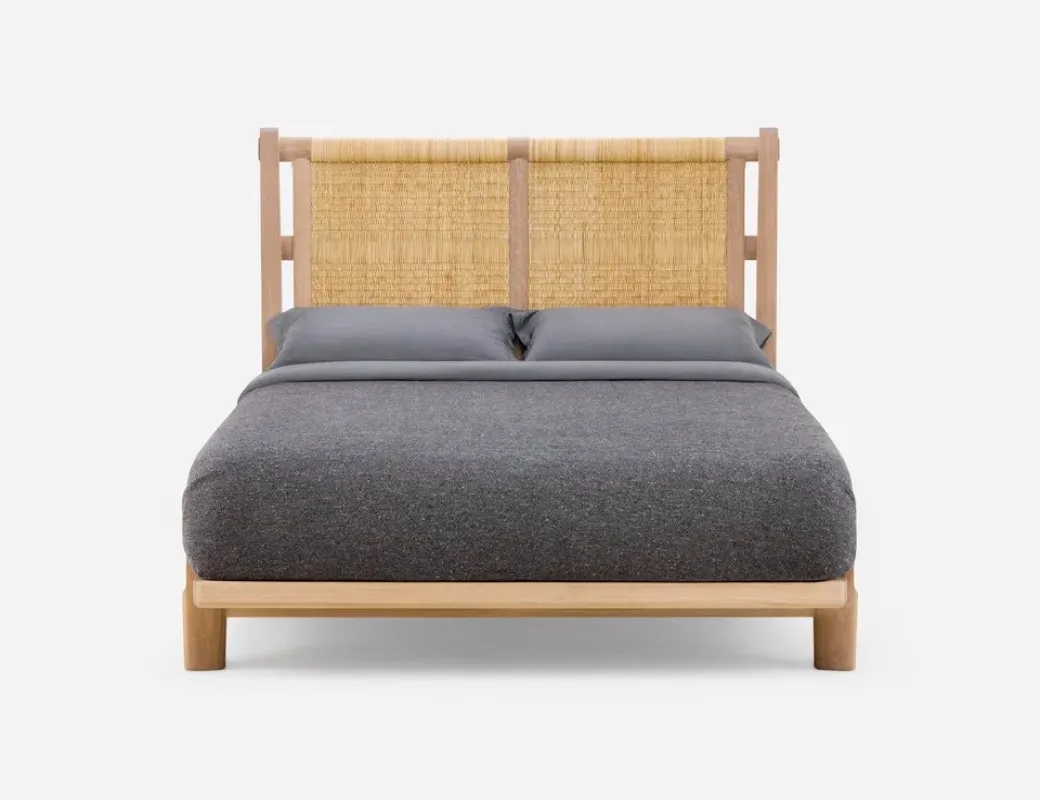 684 Twenty-Five Bed