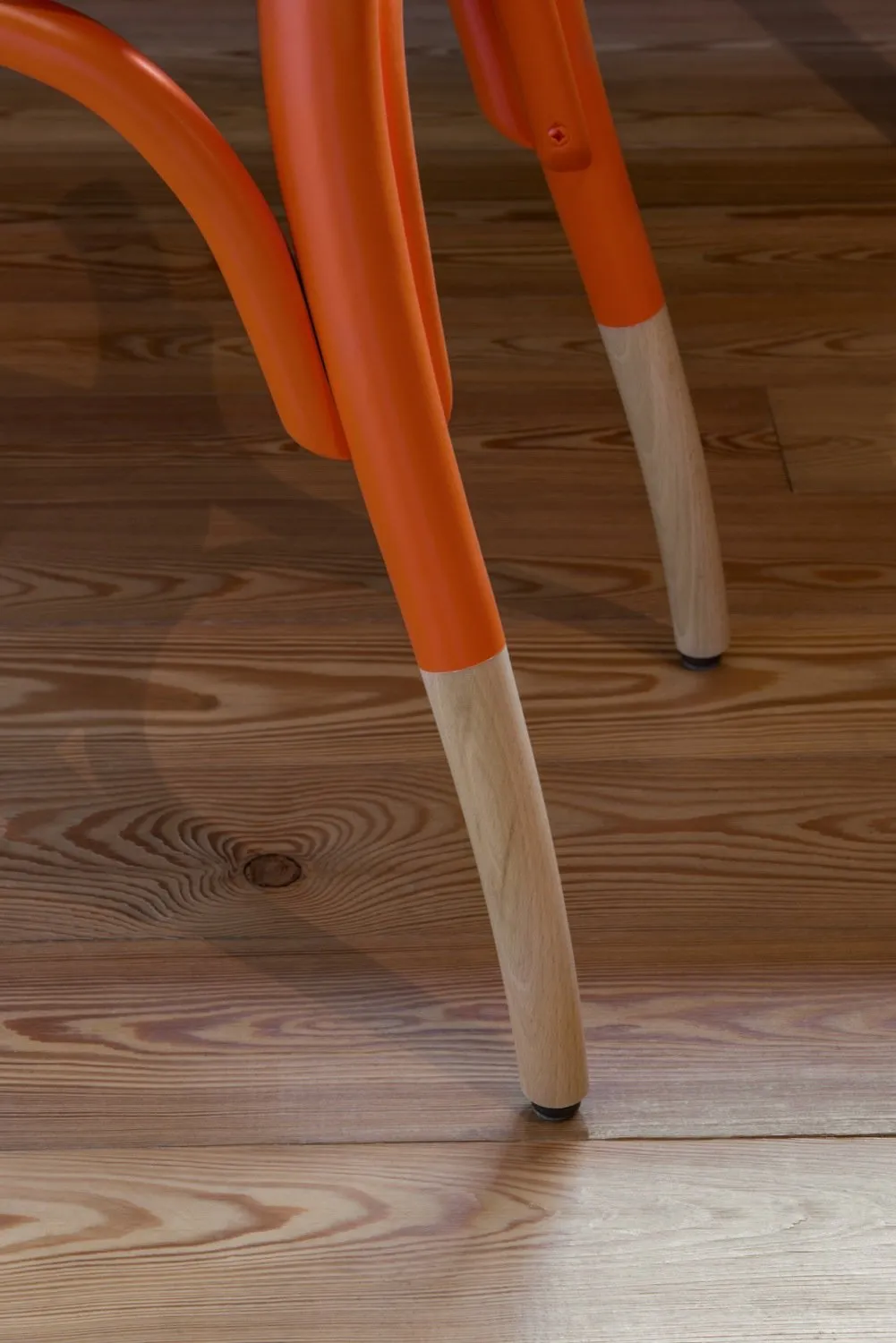 Czech - Gebrüder Thonet Vienna w Mesmetric