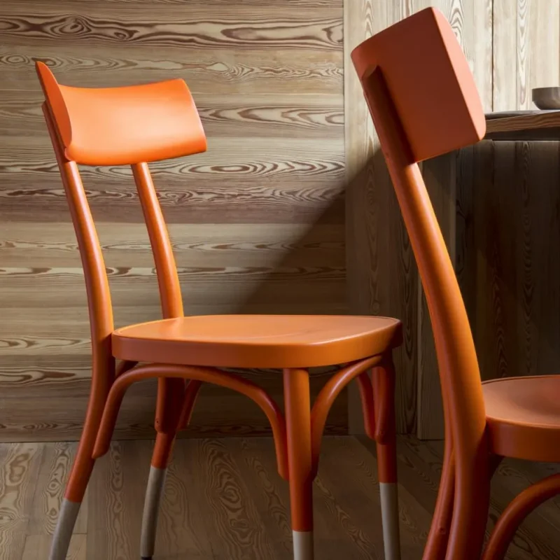 Czech - Gebrüder Thonet Vienna w Mesmetric