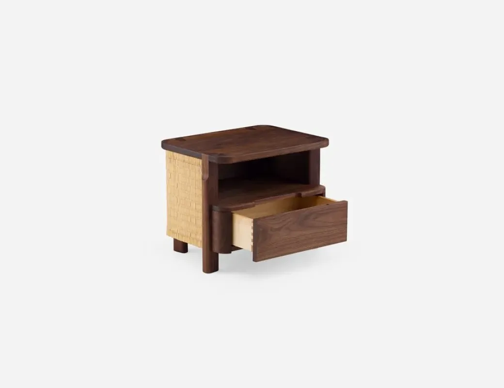 685 Twenty-Five Bedside Chest - De La Espada w Mesmetric