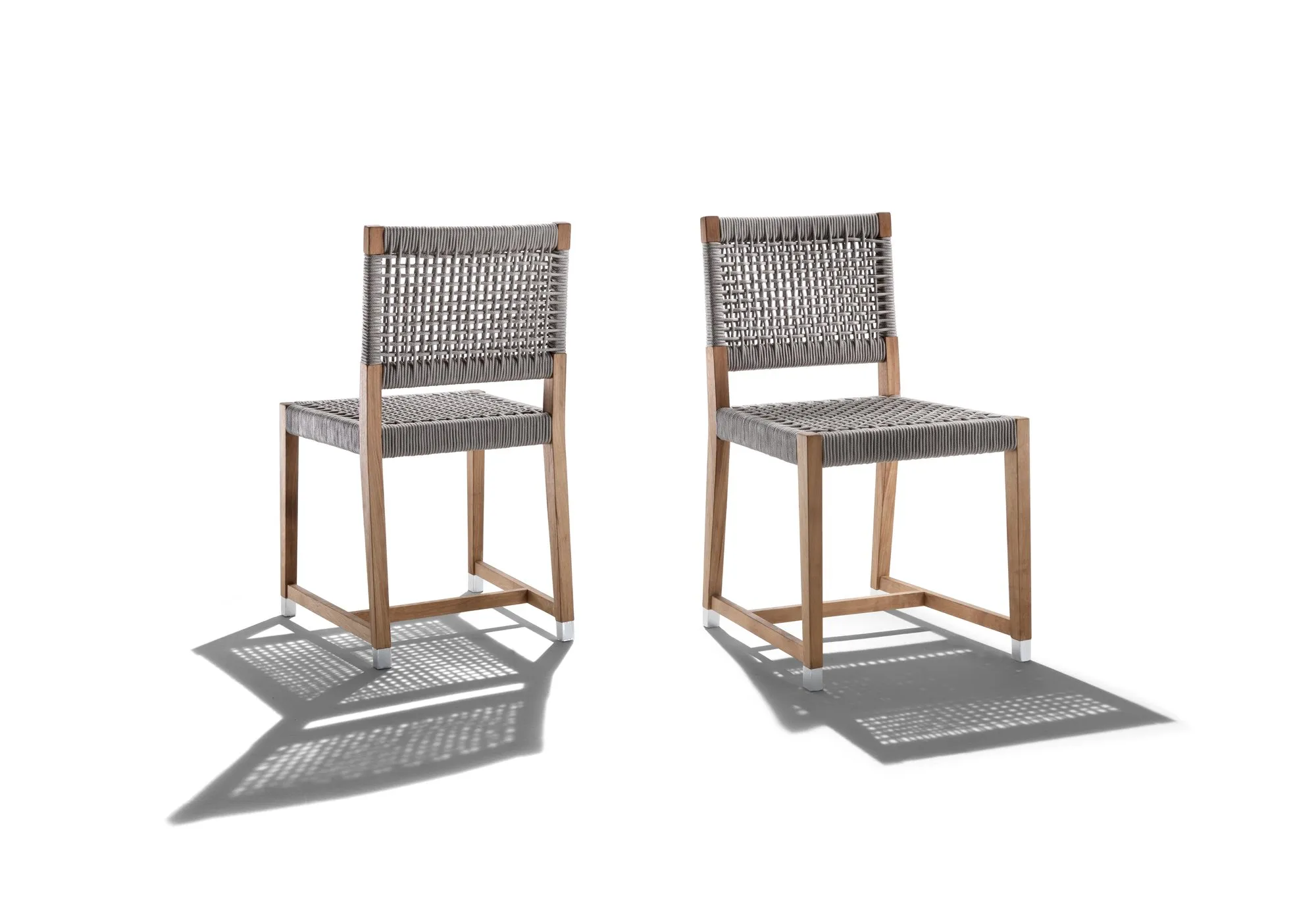 Dafne Outdoor – Flexform at Mesmetric