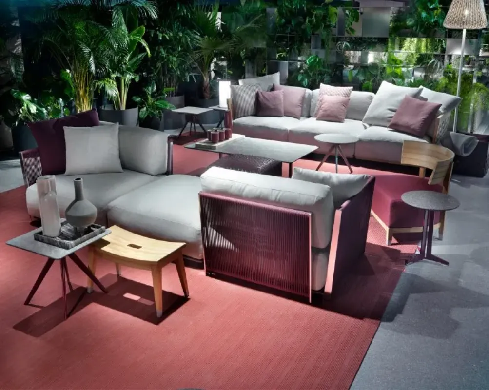 Dakota Outdoor – Flexform at Mesmetric