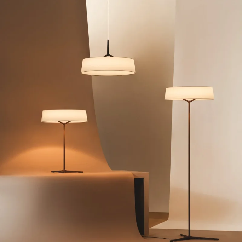 Dama - Vibia w Mesmetric