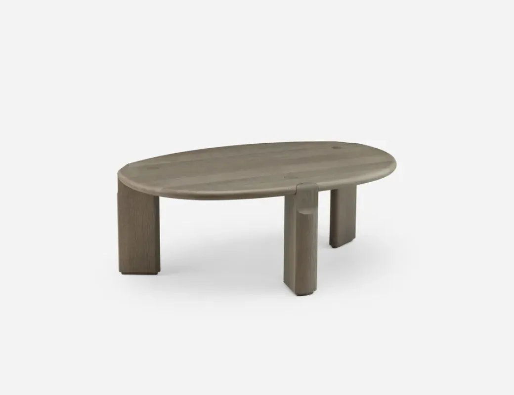 686 Twenty-Five Coffee Table Wood - De La Espada w Mesmetric
