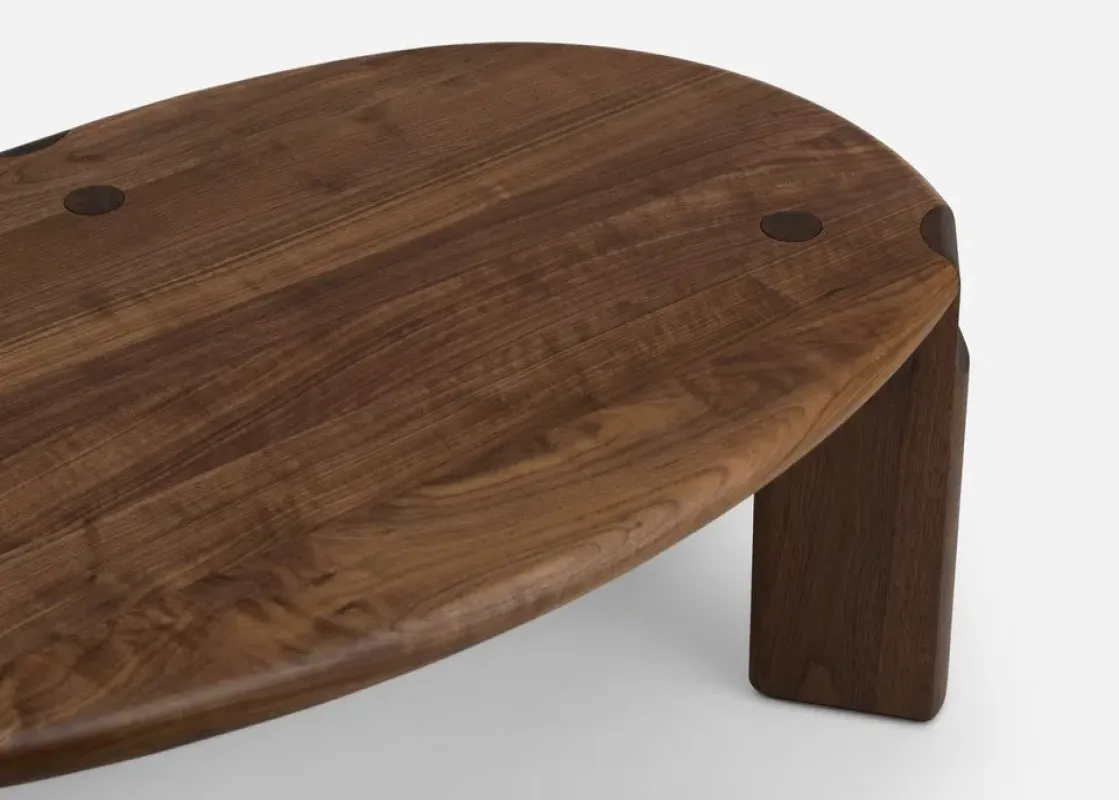 686 Twenty-Five Coffee Table Wood - De La Espada w Mesmetric
