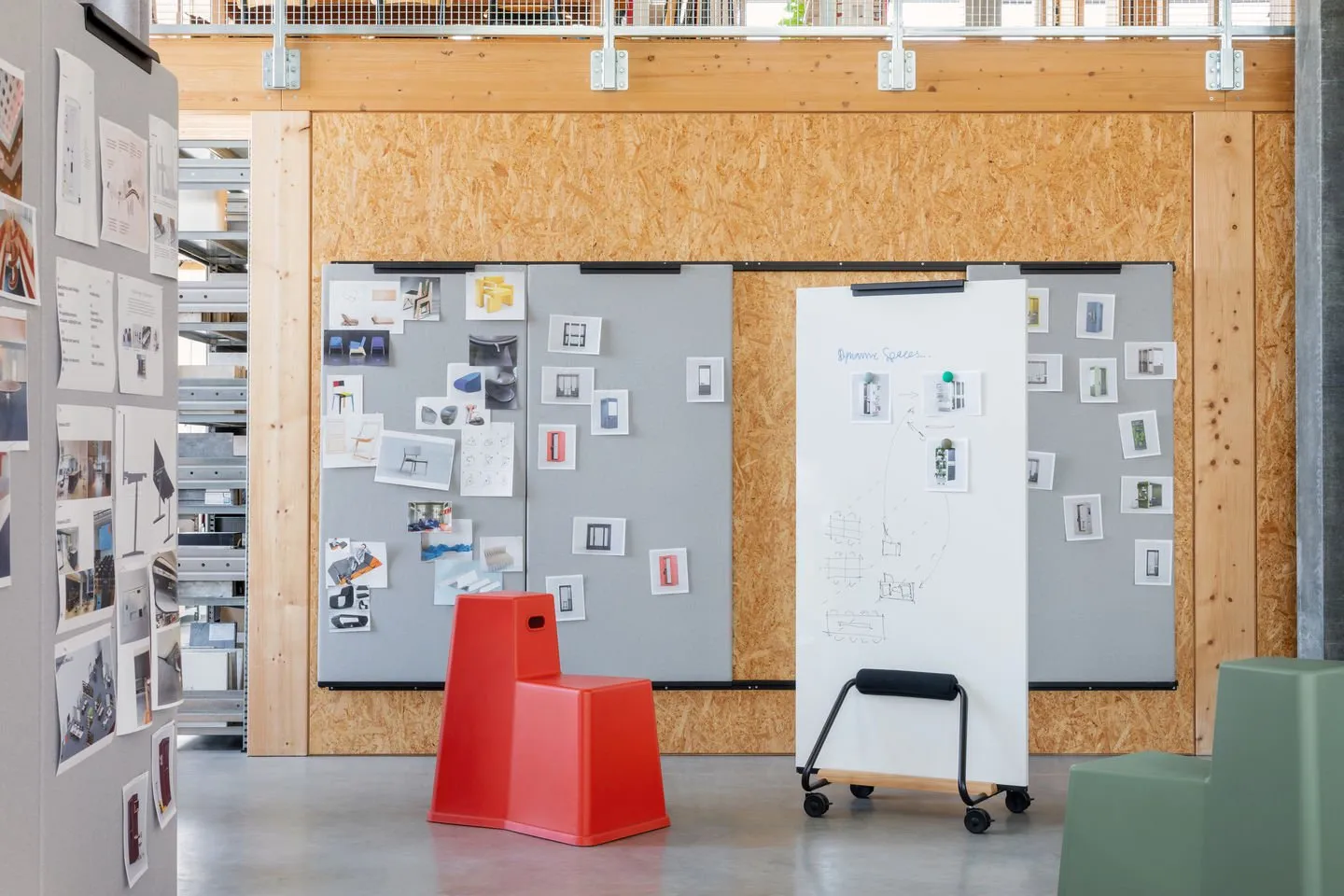 Dancing Wall - Vitra w Mesmetric