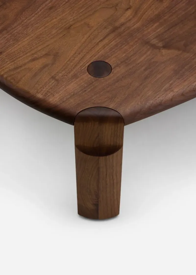 686 Twenty-Five Coffee Table Wood - De La Espada w Mesmetric