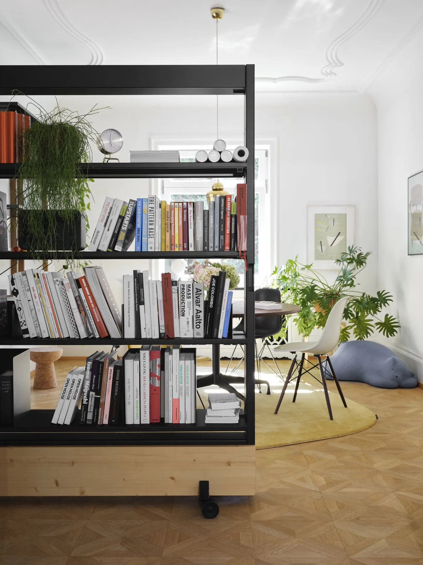 Dancing Wall - Vitra w Mesmetric