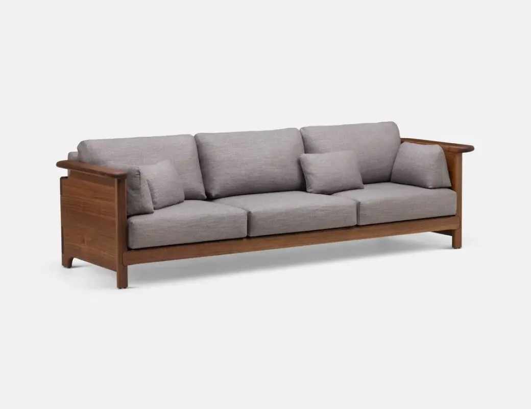 687 Twenty-Five Sofa - De La Espada w Mesmetric