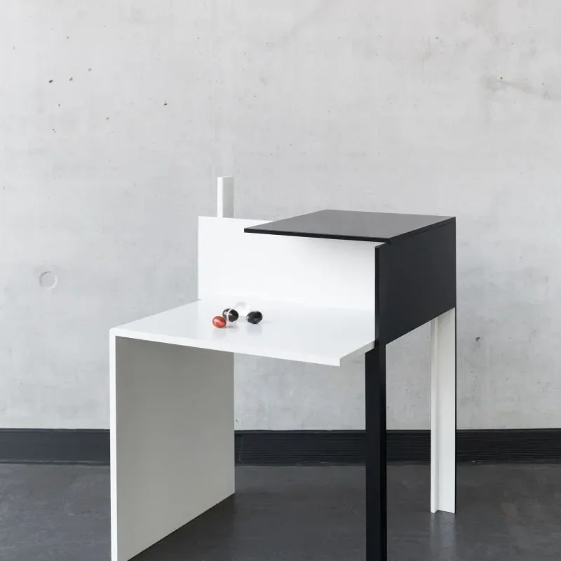De Stijl Table - ClassiCon w Mesmetric