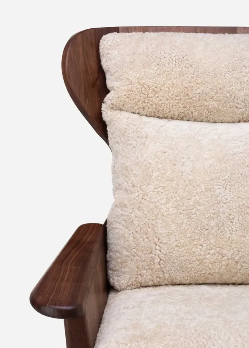 688 Twenty-Five Bergere Chair - De La Espada w Mesmetric