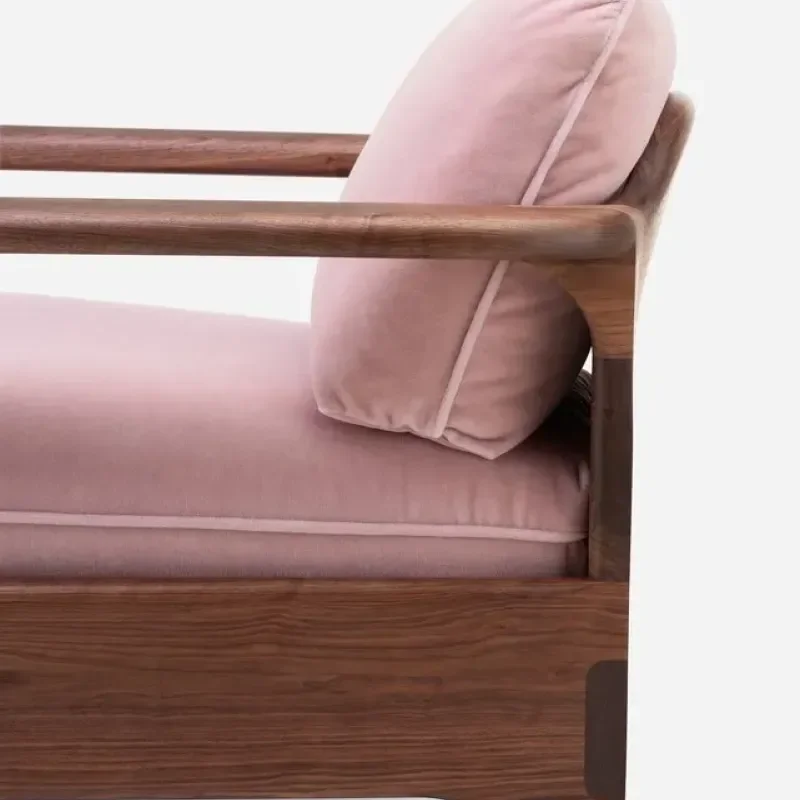 690S Twenty-Five Lounge Armchair - De La Espada w Mesmetric