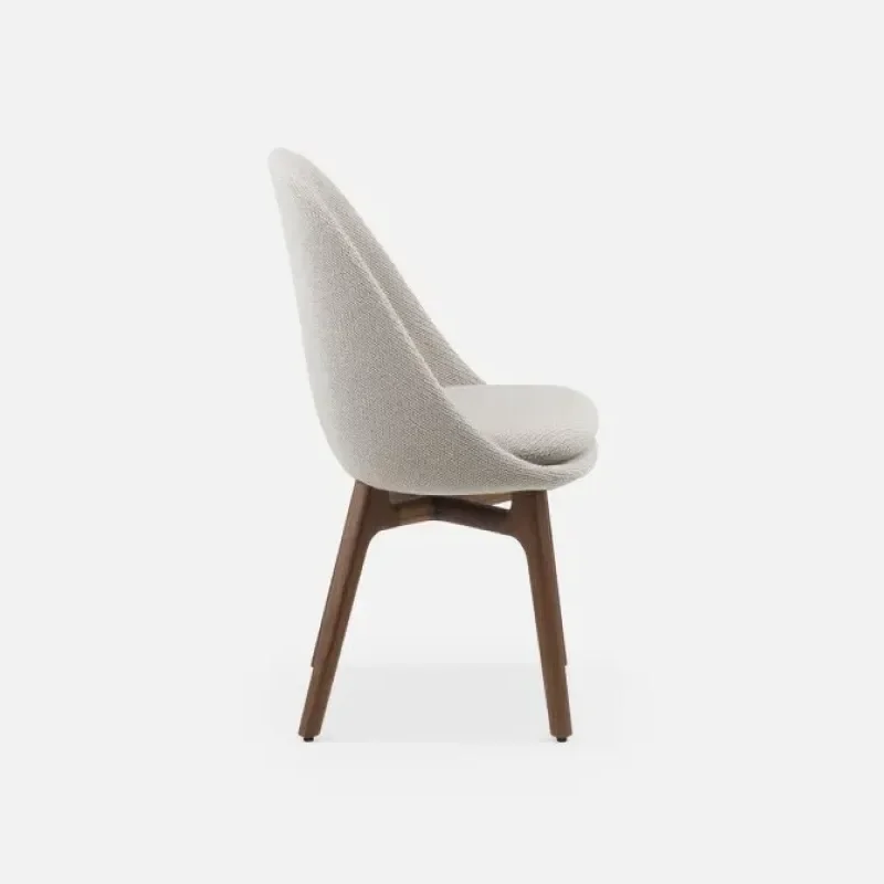 750 Solo Dining Chair – De La Espada at Mesmetric