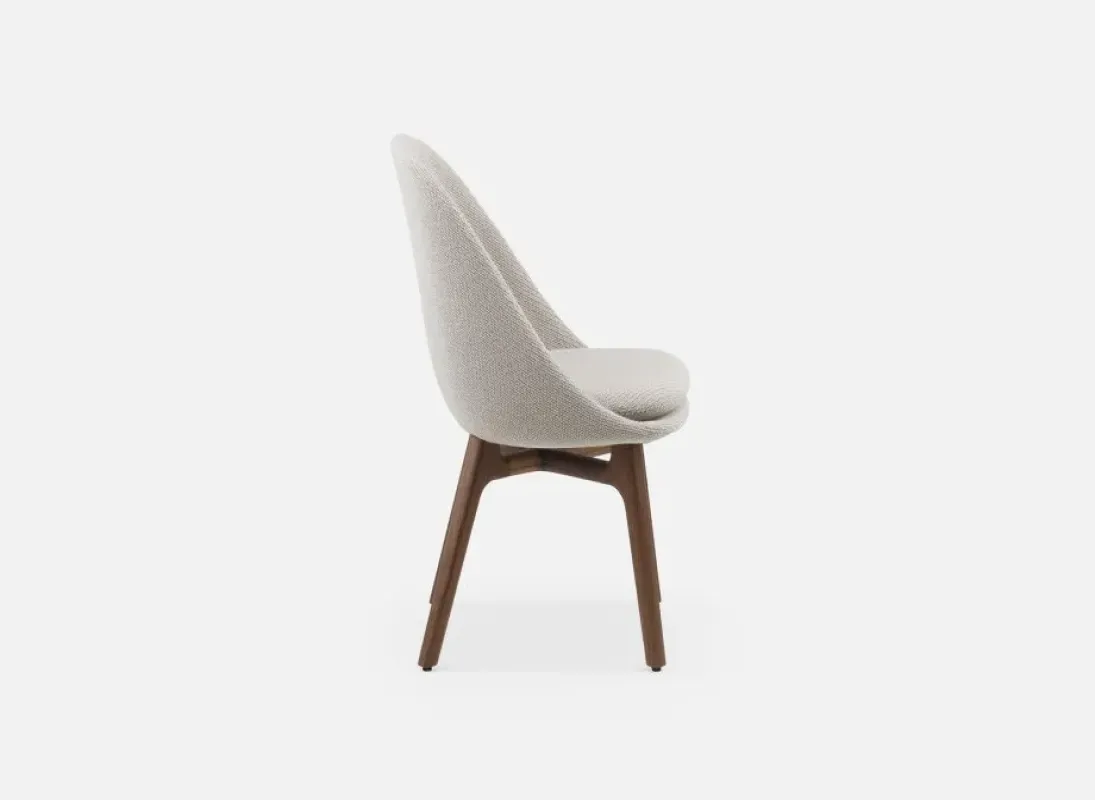 750 Solo Dining Chair – De La Espada at Mesmetric