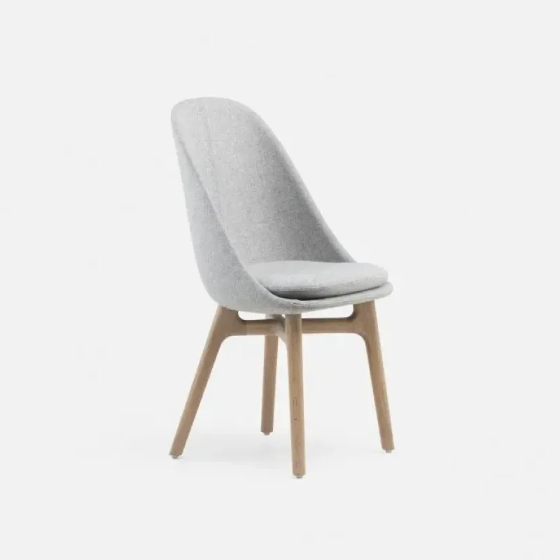 750 Solo Dining Chair – De La Espada at Mesmetric