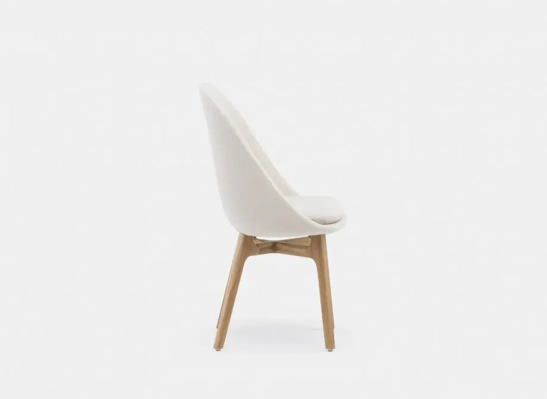 750 Solo Dining Chair – De La Espada at Mesmetric