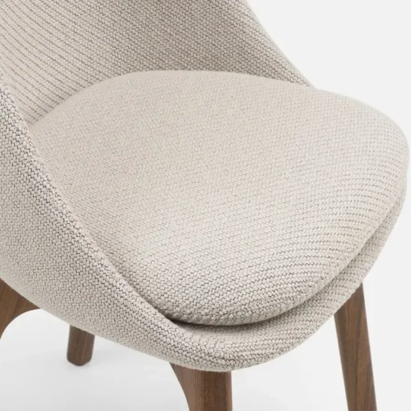 750 Solo Dining Chair – De La Espada at Mesmetric