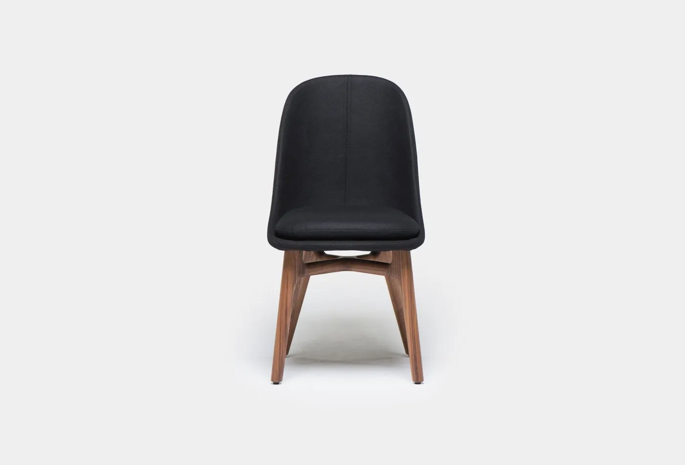 750 Solo Dining Chair – De La Espada at Mesmetric
