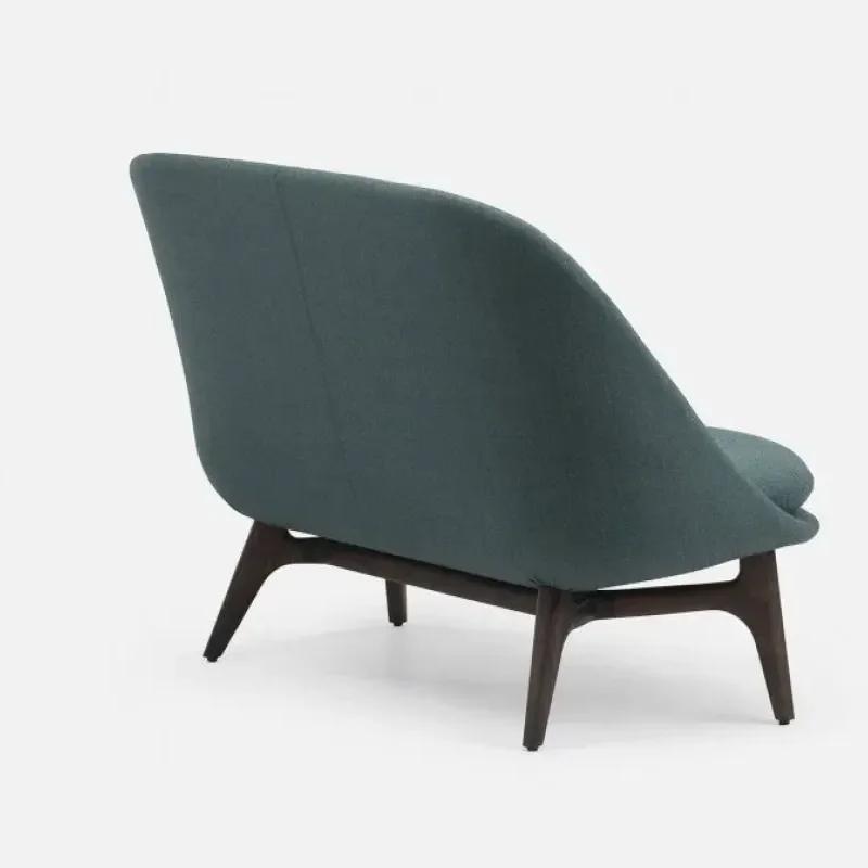 750L Solo Sofa – De La Espada at Mesmetric