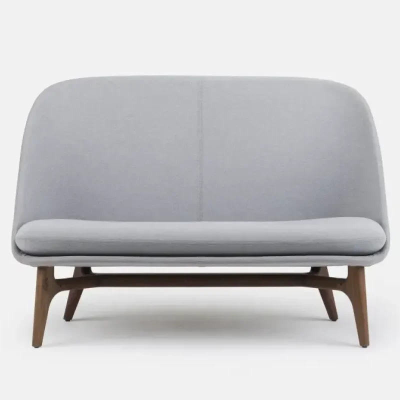 750L Solo Sofa – De La Espada at Mesmetric