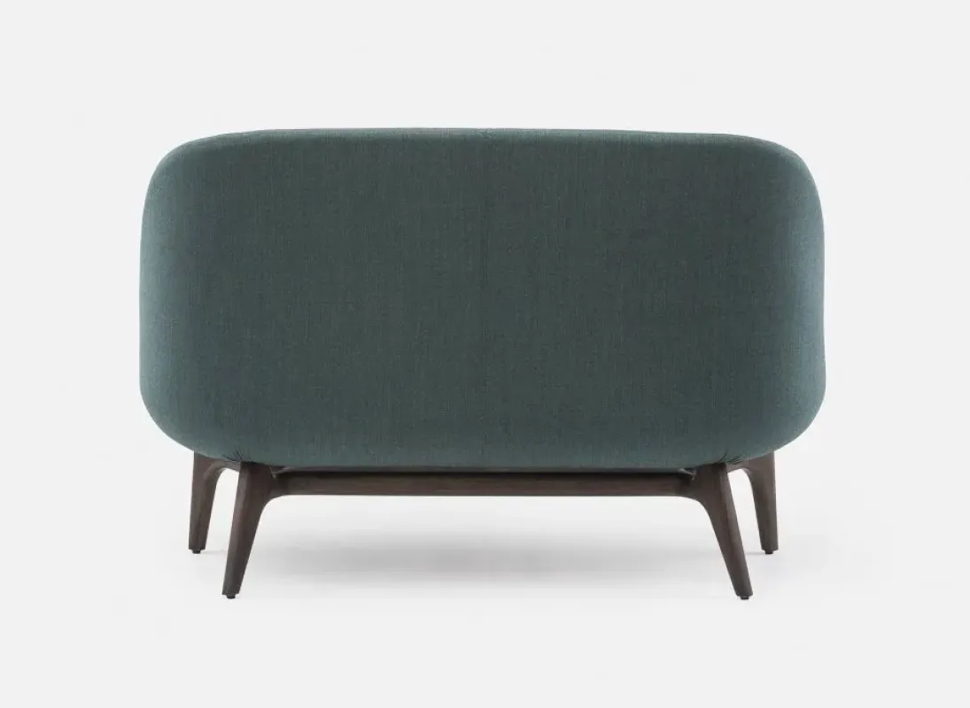 750L Solo Sofa – De La Espada at Mesmetric