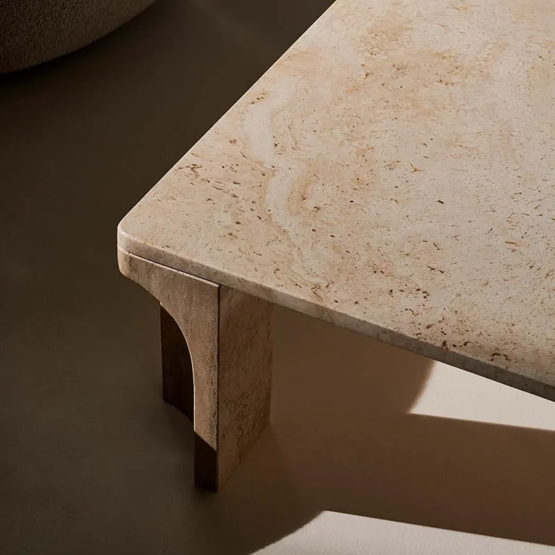Doric – Gubi.dk at Mesmetric