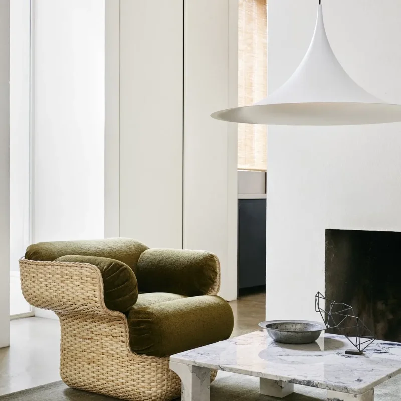 Doric – Gubi.dk at Mesmetric