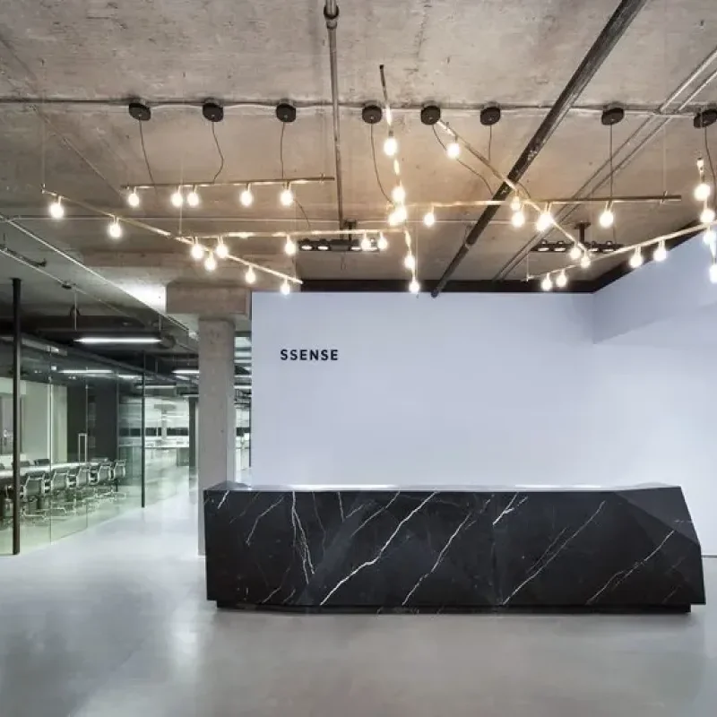 Dot Line – Lambert&Fils at Mesmetric