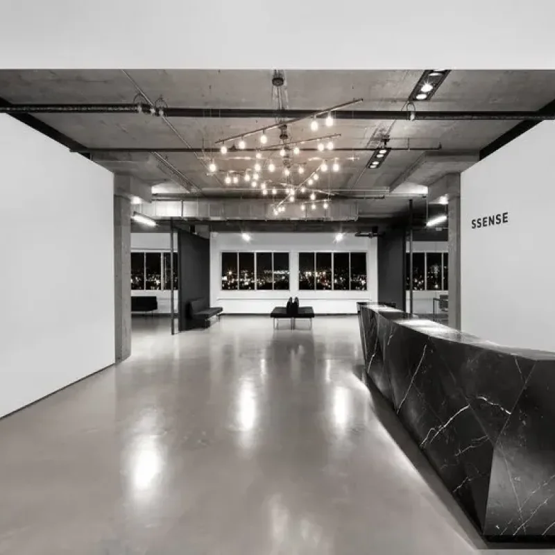 Dot Line – Lambert&Fils at Mesmetric