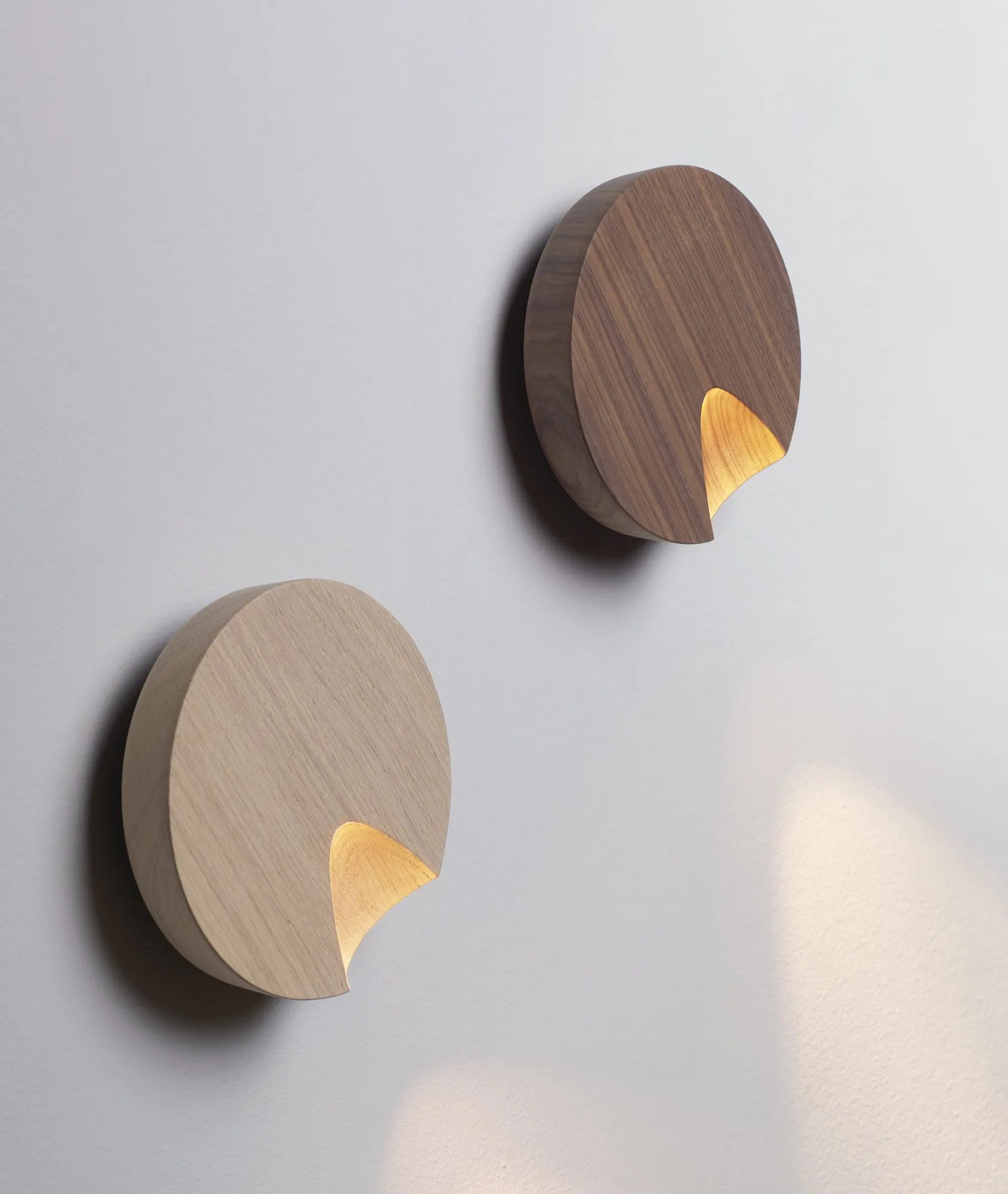 Dots Wall 4660, 4662 - Vibia w Mesmetric