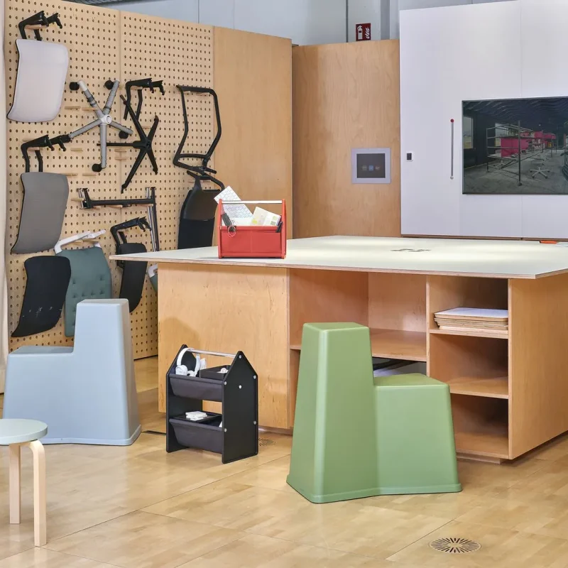 Drop Box - Vitra w Mesmetric