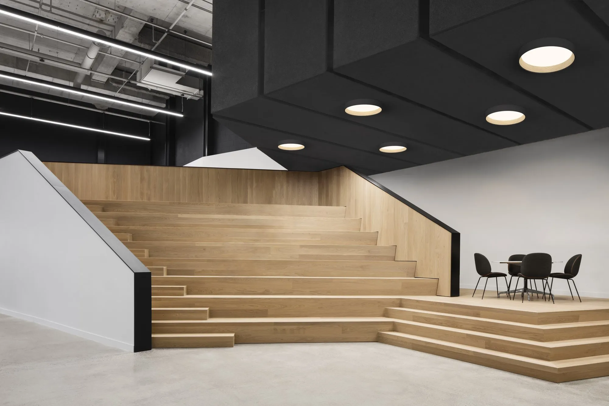 Duo 4870 & 4872 - Vibia w Mesmetric
