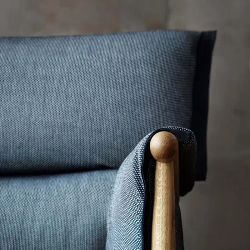 E015 Embrace Lounge - Carl Hansen w Mesmetric